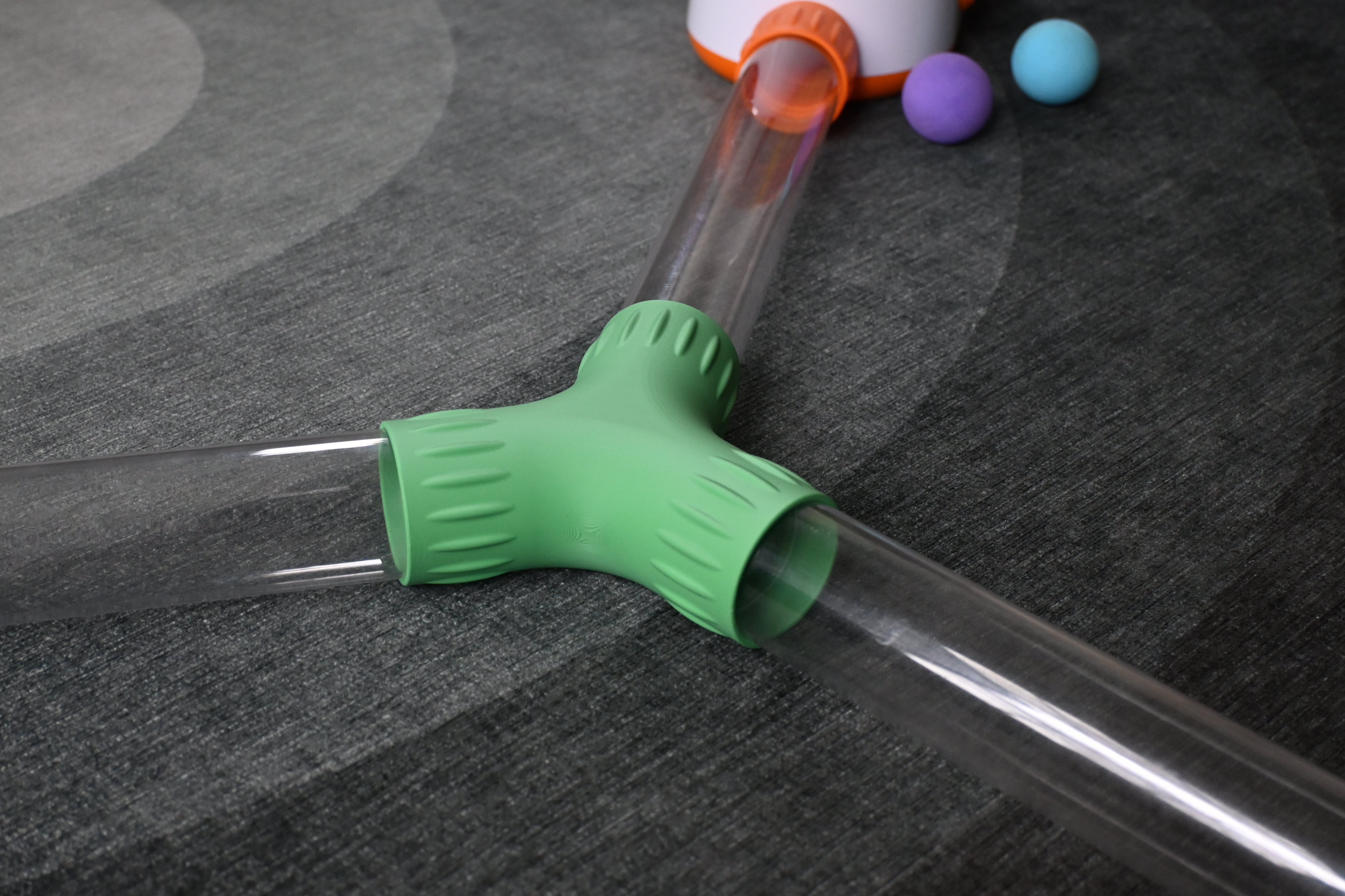 Make-a-Roni Air Toobz in action